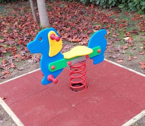 Njihalica na jednoj opruzi za jedno dijete, pas