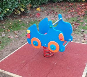 Njihalica na jednoj opruzi za jedno dijete, auto